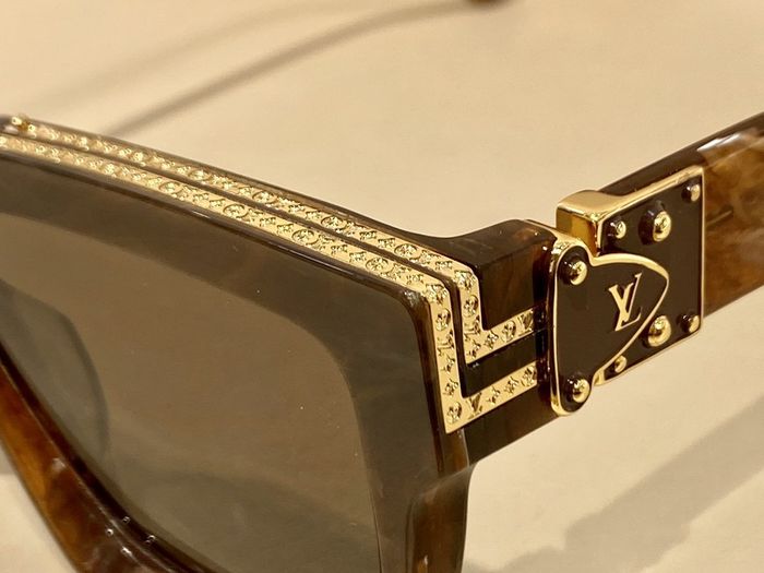 Louis Vuitton Sunglasses Top Quality LVS00451